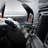 spigen-click-r-vent-car-mount-uchwyt-samochodowy-rodzaj-na-kratke-nawiewu-kolor-czarny