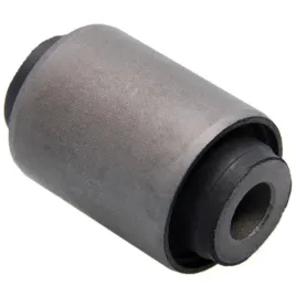tuleja-przednia-wahacza-dolnego-honda-accord-mk-vii-1999-2000-2001-2002