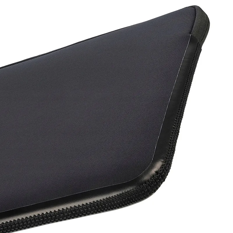 tucano-elements-2-pokrowiec-macbook-pro-14-czarny-certyfikat-ce