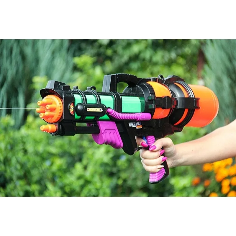 pistolet-na-wode-duzy-bohater-brak