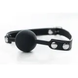 black-silicone-ball-gag-with-adjustable-straps-stan-nowy