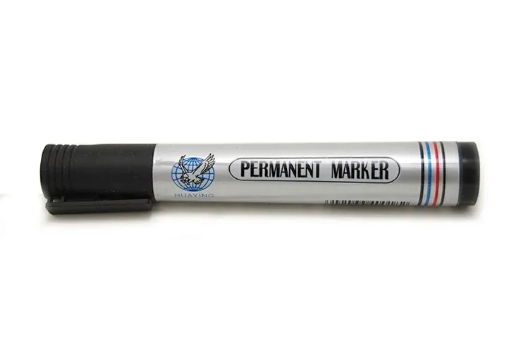 marker-permanentny-czarny-stan-nowy