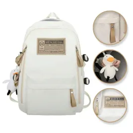 plecak-sportowy-szkolny-uniwersalny-z-brelokiem-pl170b-pl170b-5903678579