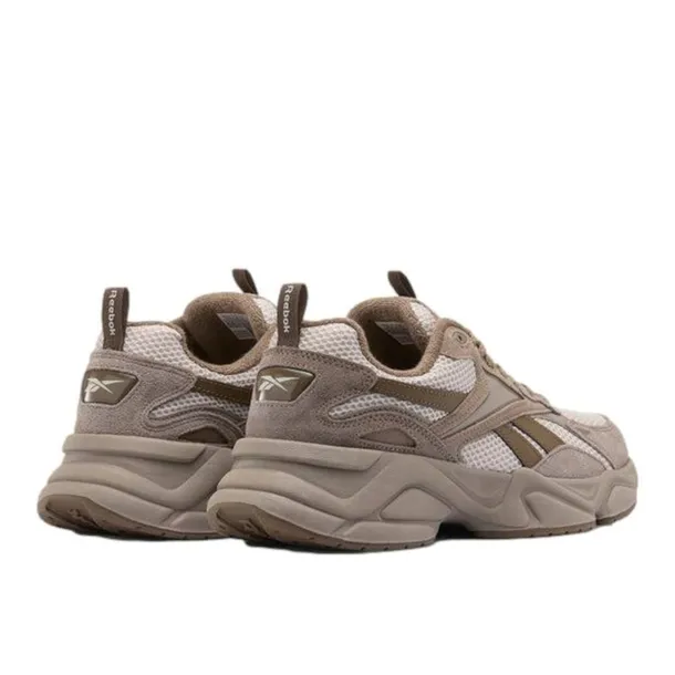 100262371-marka-reebok