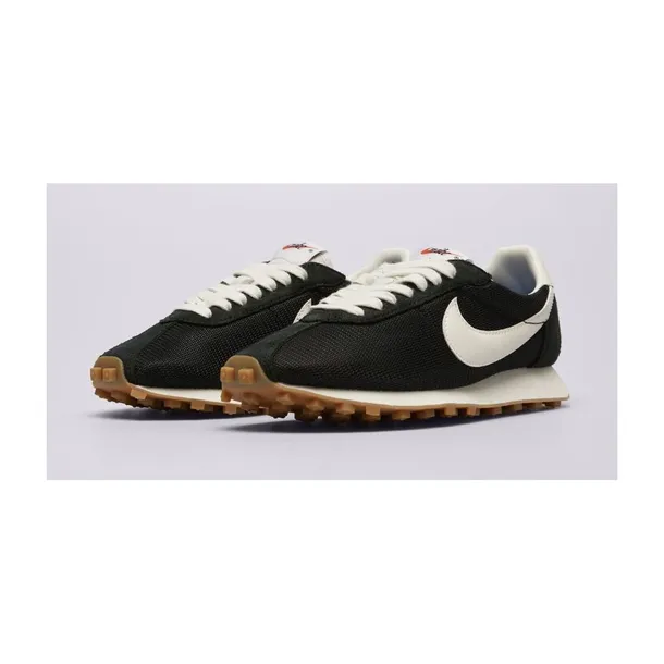 hf3227001-marka-nike