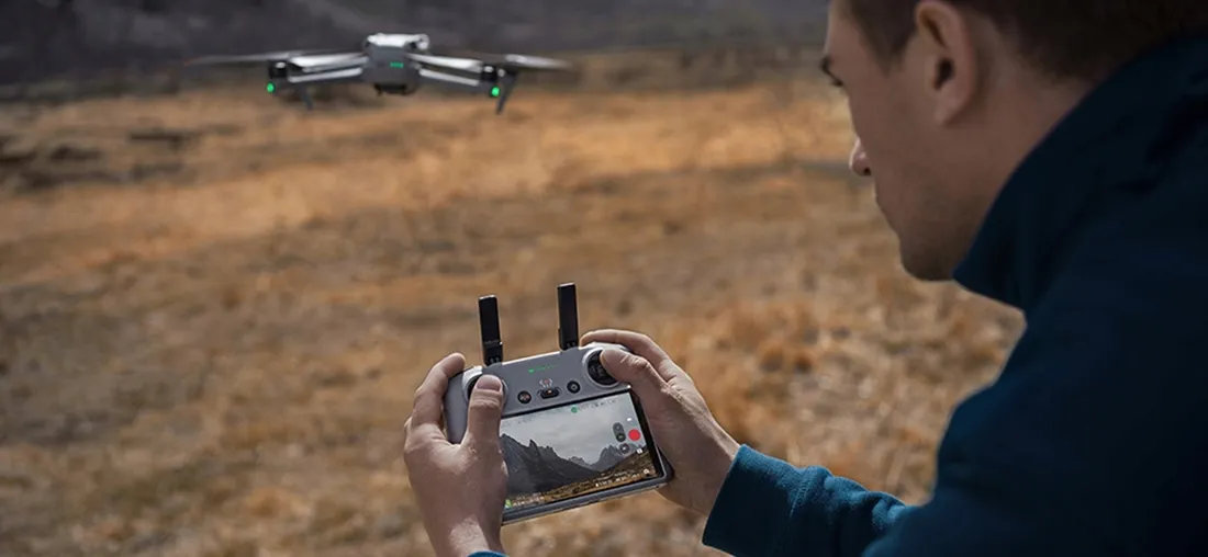 kontroler-do-dronow-dji-rc-2