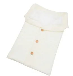 miekki-cieply-koc-spiwor-dla-noworodka-bialy-polar