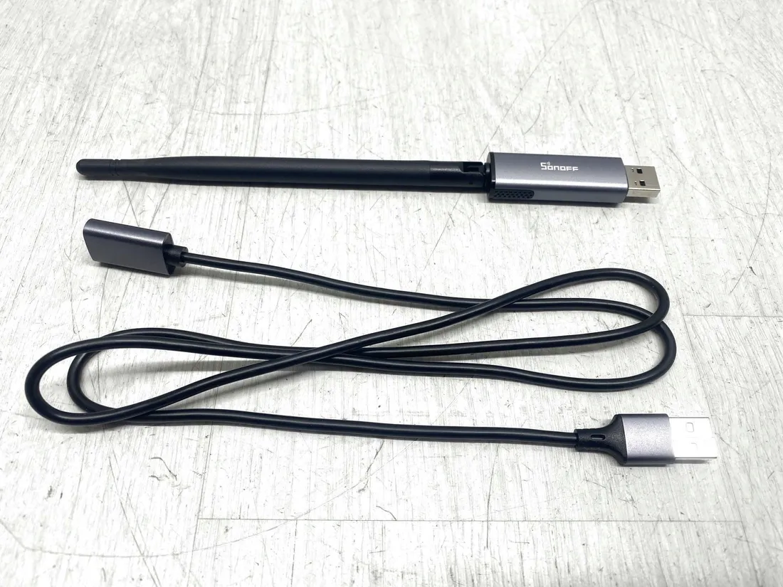 bramka-zigbee-3-0-sonoff-dongle-plus-mg24-usb