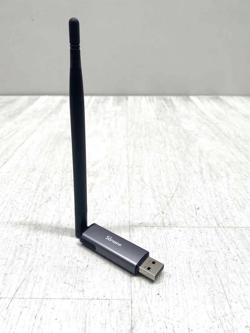 bramka-zigbee-3-0-sonoff-dongle-plus-mg24-usb
