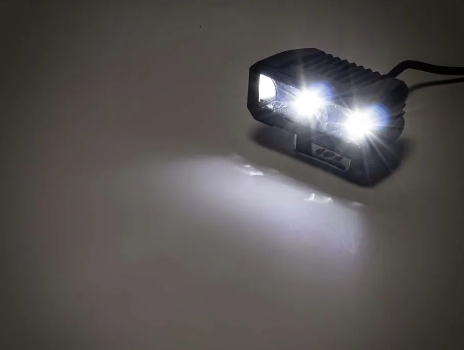 reflektor-drogowy-2xled-12-24v