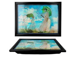 podstawka-pod-laptopa-c-monet-kobieta-z-parasolem