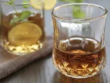 zestaw-4-szklanek-do-whisky-marka-hanipol