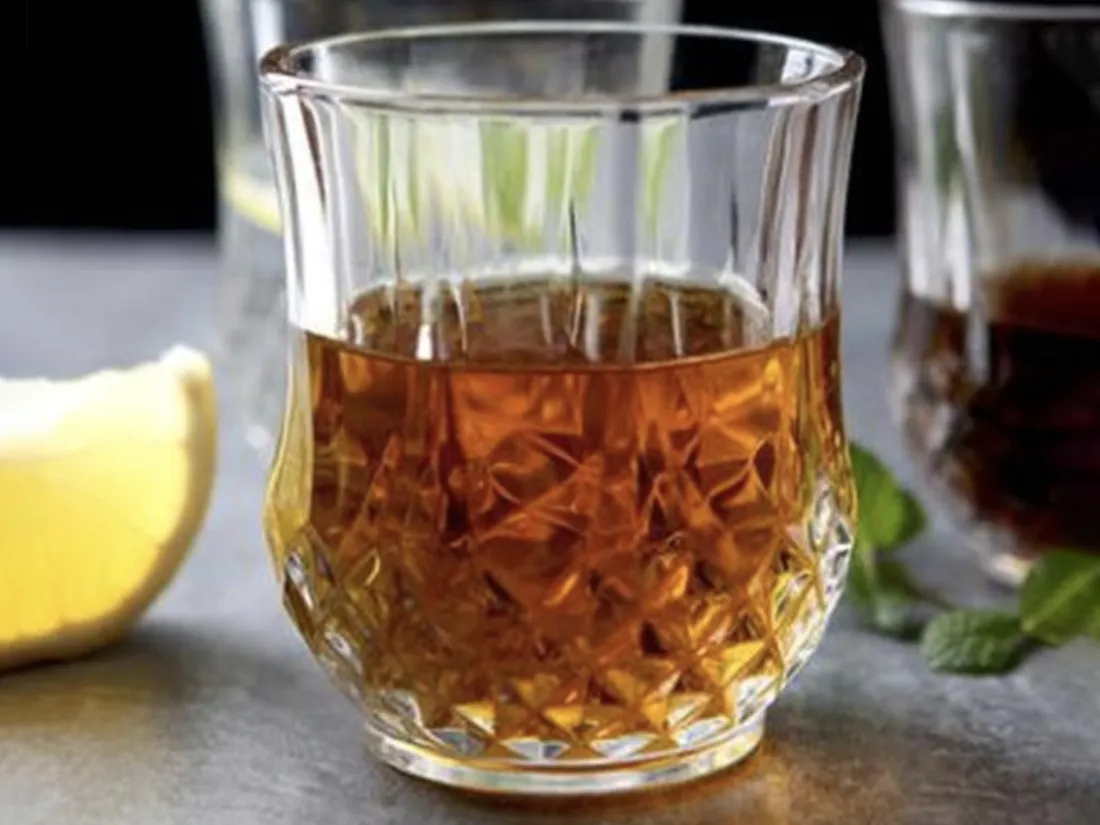 zestaw-4-szklanek-do-whisky-stan-nowy