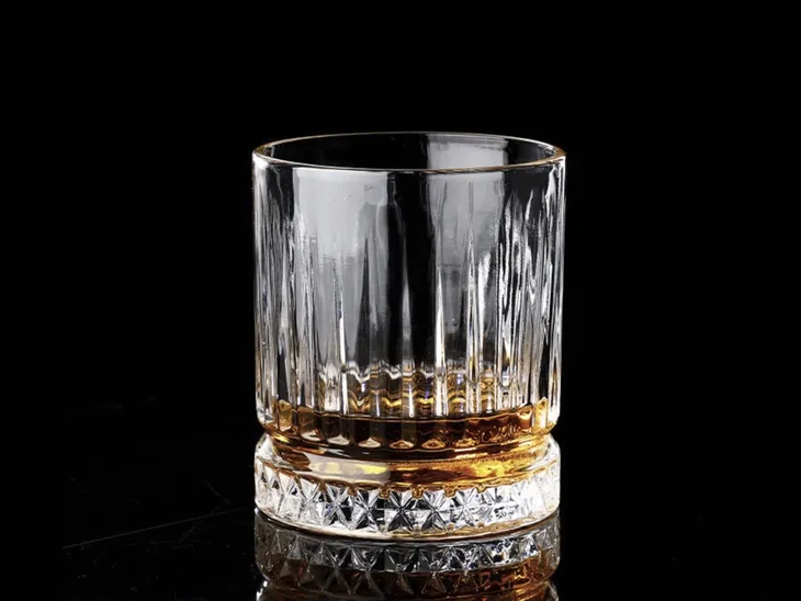 zestaw-4-szklanek-do-whisky-marka-hanipol