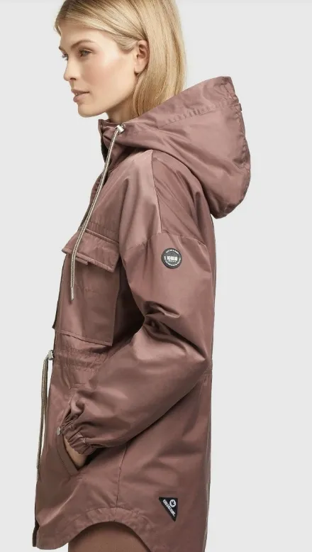 khujo-prayata-parka-l-stan-nowy