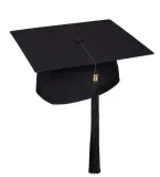 stroj-absolwenta-studenta-toga-biret-zakonczenie-szkoly-studia-student-l-stan-nowy