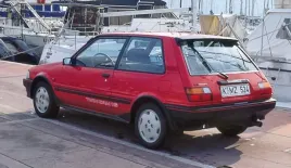 toyota-corolla-v-e8-hb-3d-reperaturka-blotnika-prawy-tyl-1984-1987-austria