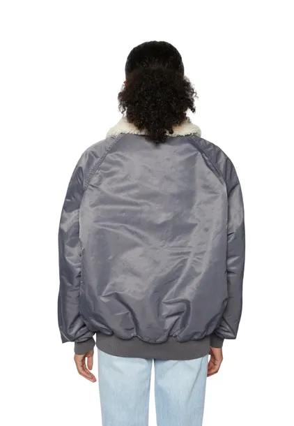 weekday-gaius-kurtka-bomber-m-marka-weekday