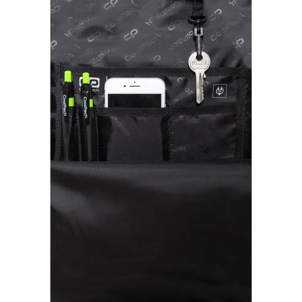 plecak-3-komory-czarny-27l-coolpack-wysokosc-produktu-44-cm