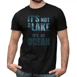 it-s-not-a-lake-it-s-an-ocean-koszulka-dla-fanow-gry-alan-wake-ii