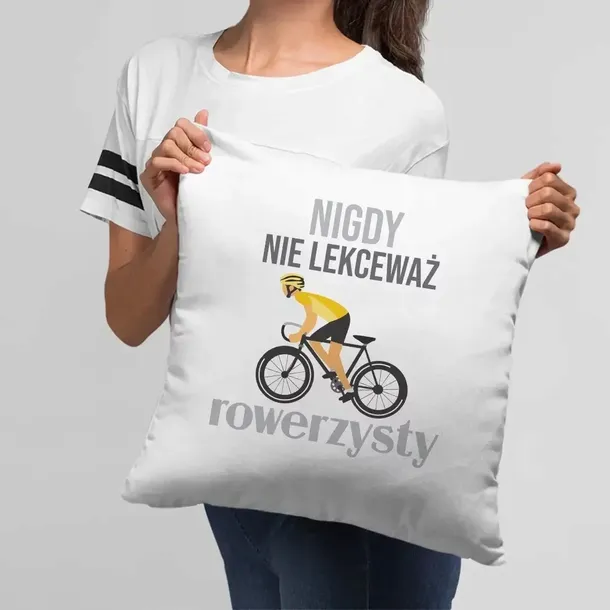 poduszka-z-rowerem-prezent-dla-rowerzysty-waga-z-opakowaniem-0-3-kg