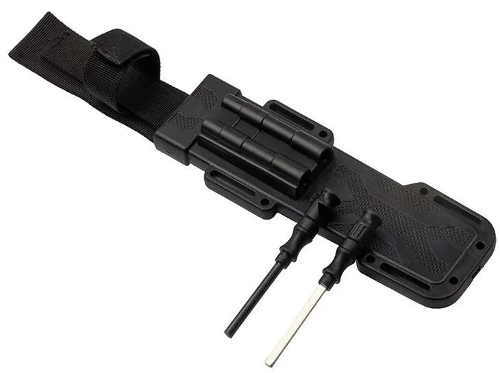 noz-taktyczny-hastaa-material-rekojesci-nylon