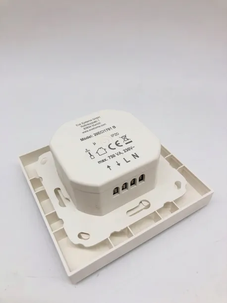 przycisk-rolet-eve-shutter-switch-sterownik-thread-ios-homekit-zasilanie-sieciowe