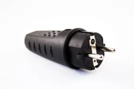 wtyczka-230v-ip44-gumowa-czarna-110-3100