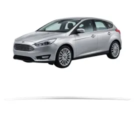 listwa-na-rant-klapy-ford-focus-mk3-2014-2017-hatchback-chromowana-ozdobna
