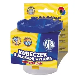 kubeczek-z-blokada-wylania-kubek-niekapek-astra