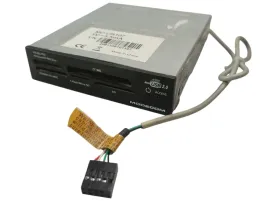 wewnetrzny-czytnik-kart-modecom-mc-cr107-all-in-one-usb-2-0-35