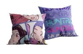 poduszka-k-pop-lowcy-demonow-or-demon-hunters-rumi-mira-zoey-40-x-40-cm