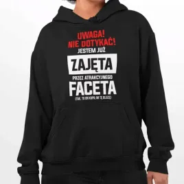 jestem-zajeta-przez-atrakcyjnego-faceta-bluza