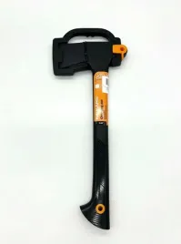 fiskars-siekiera-uniwersalna-solid-a10-