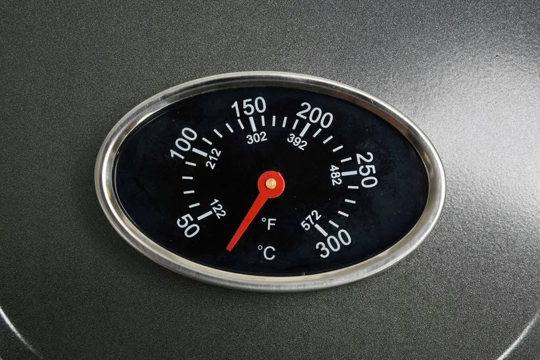 grill-elektryczny-200-2400w
