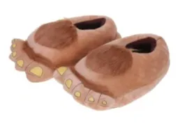pluszowe-kapcie-buty-lapy-stopy-smieszne-wlochate-prezent-brazowe