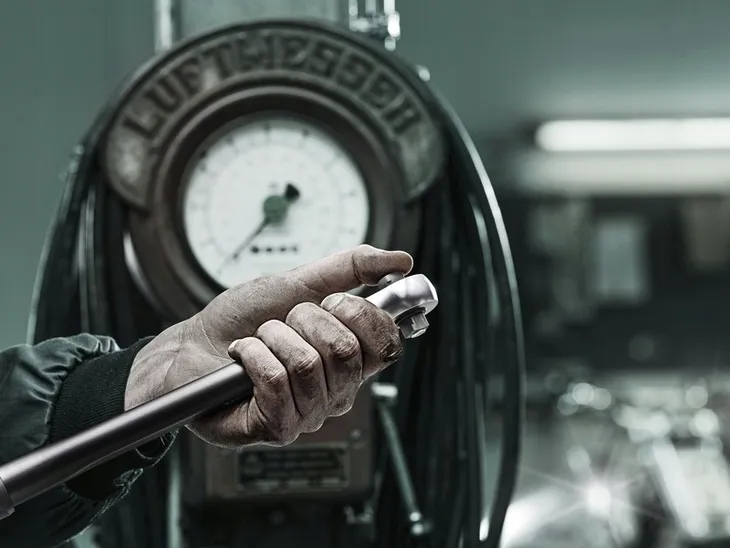 klucz-dynamometryczny-click-torque-1-2-40-200nm-rodzaj-klucza-dynamometryczny-marka-wera