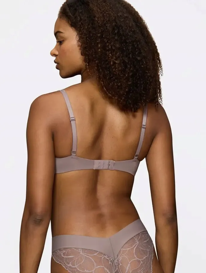 triumph-body-make-up-illusion-lace-wp-70-e
