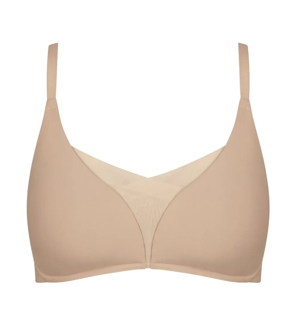 triumph-shape-smart-p-bezowy-03-stan-nowy