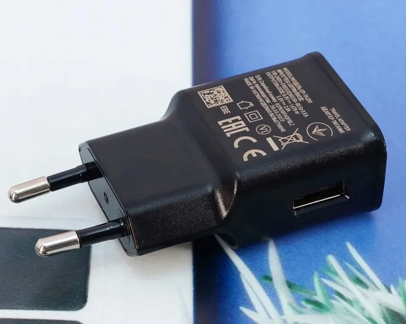 ladowarka-samsung-fast-kabel-micro-usb-15m-stan-nowy