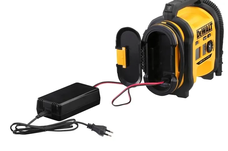 kompresor-akumulatorowy-18v-certyfikat-ce-marka-dewalt