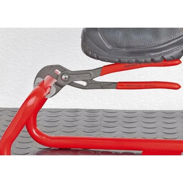 szczypce-do-rur-cobra-300mm-marka-knipex-informacje-dodatkowe-hartowane-szczeki-rodzaj-szczypce-nastawne
