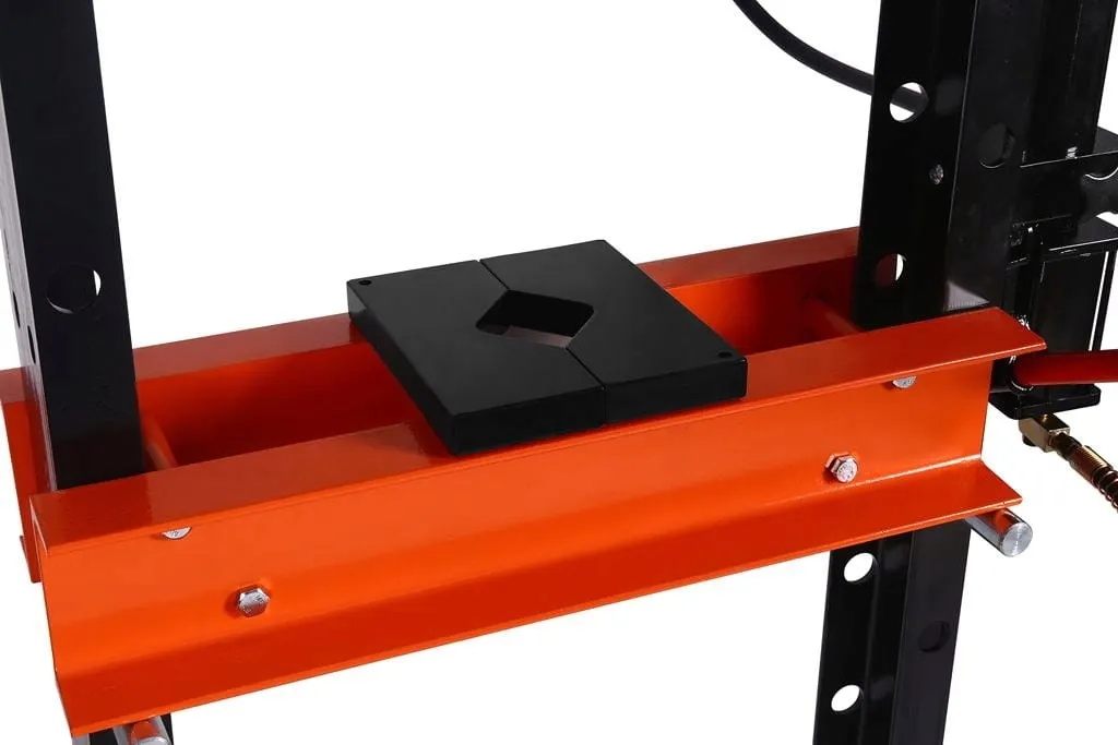 prasa-hydrauliczna-30t-0-950-mm-solidna-stan-nowy