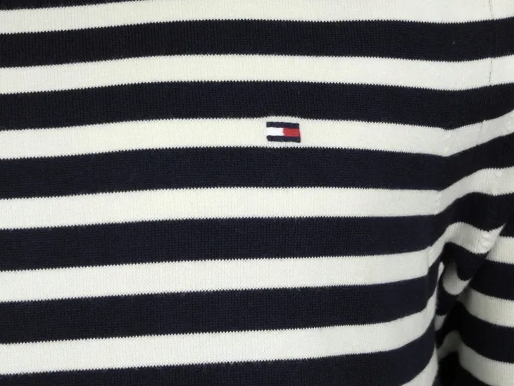 tommy-hilfiger-sweter-meski-paski-s-marka-tommy-hilfiger