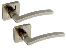 kuchinox-klamka-madera-patyna-na-rozecie-kwadratowej-kgd-400a