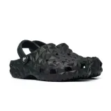 classic-geometric-clog-marka-crocs