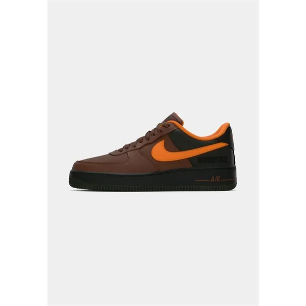 ck2630201-marka-nike