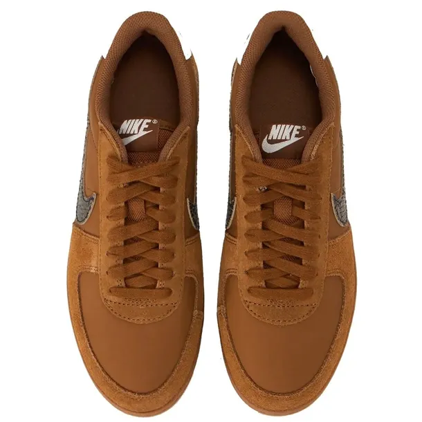 field-general-marka-nike