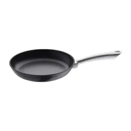 kuchenprofi-provence-patelnia-zeliwna-srednica-20-cm-czarny