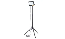 lampa-na-statywie150w-15000lm-lm150al